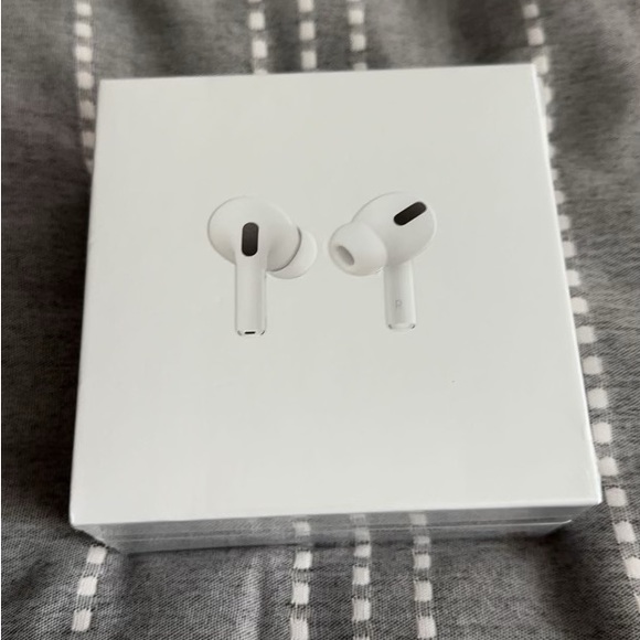 AirPods Pro generation 2 - Picture 1 of 5